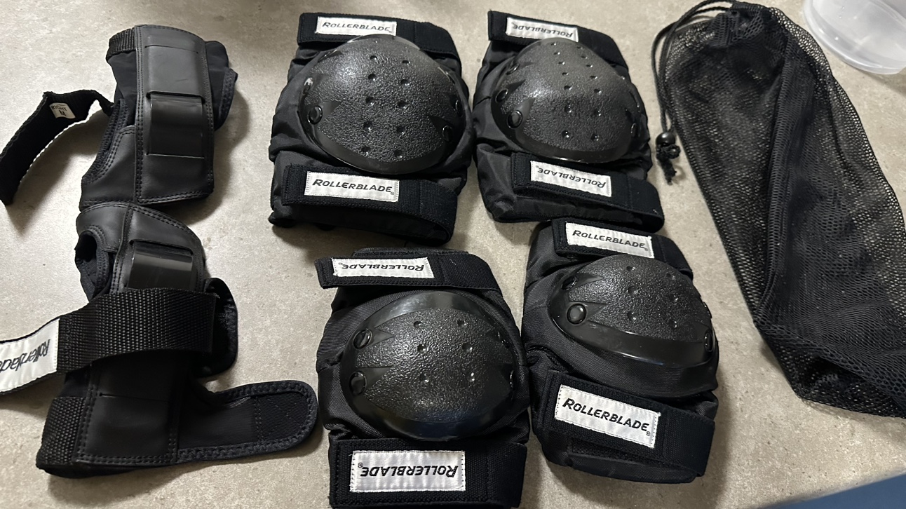 Rollerblade protective gear set size M thumbnail