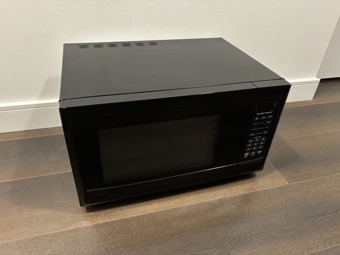 Hamilton beach microwave - photo 2