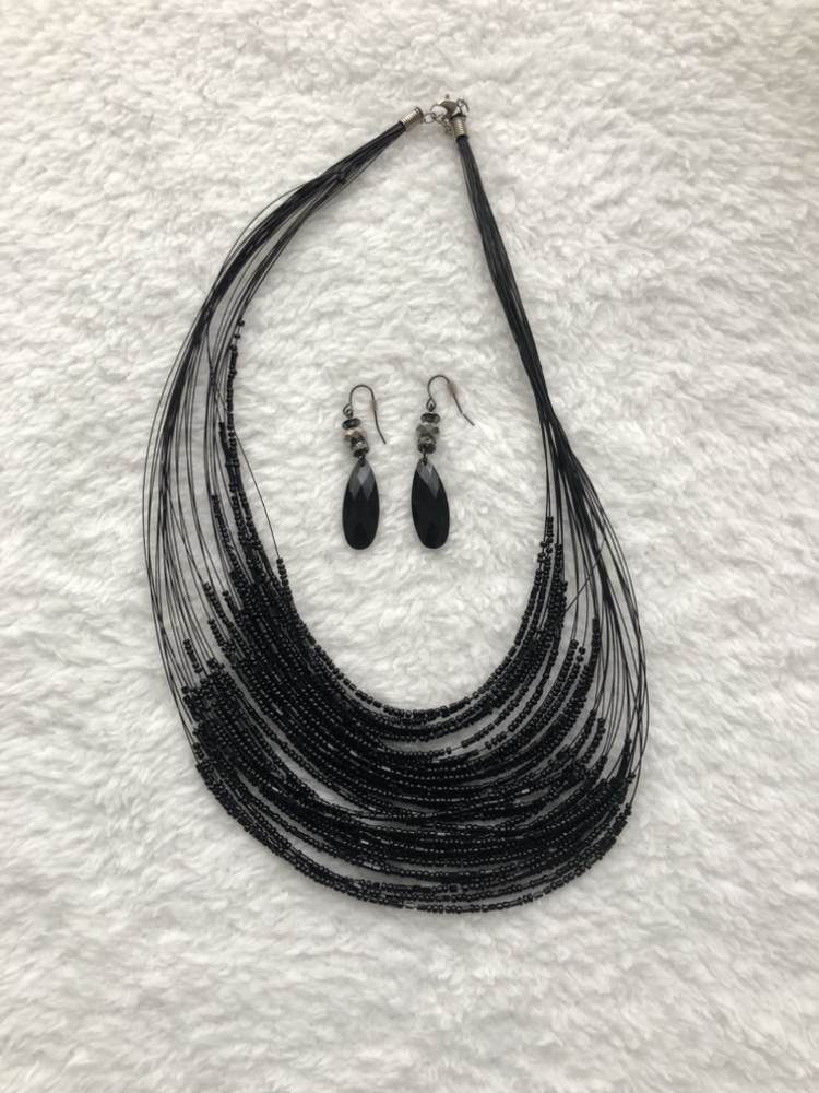Black beaded necklace and earring set - photo 2