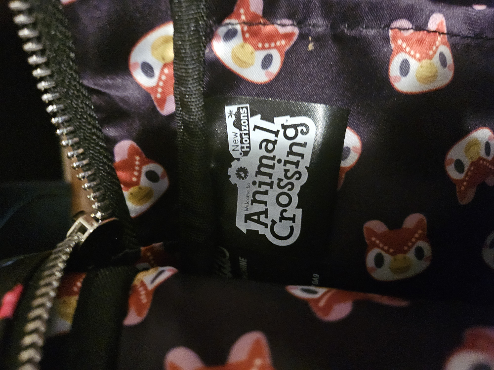 Animal Crossing New Horizon Celeste backpack image indicator(2)
