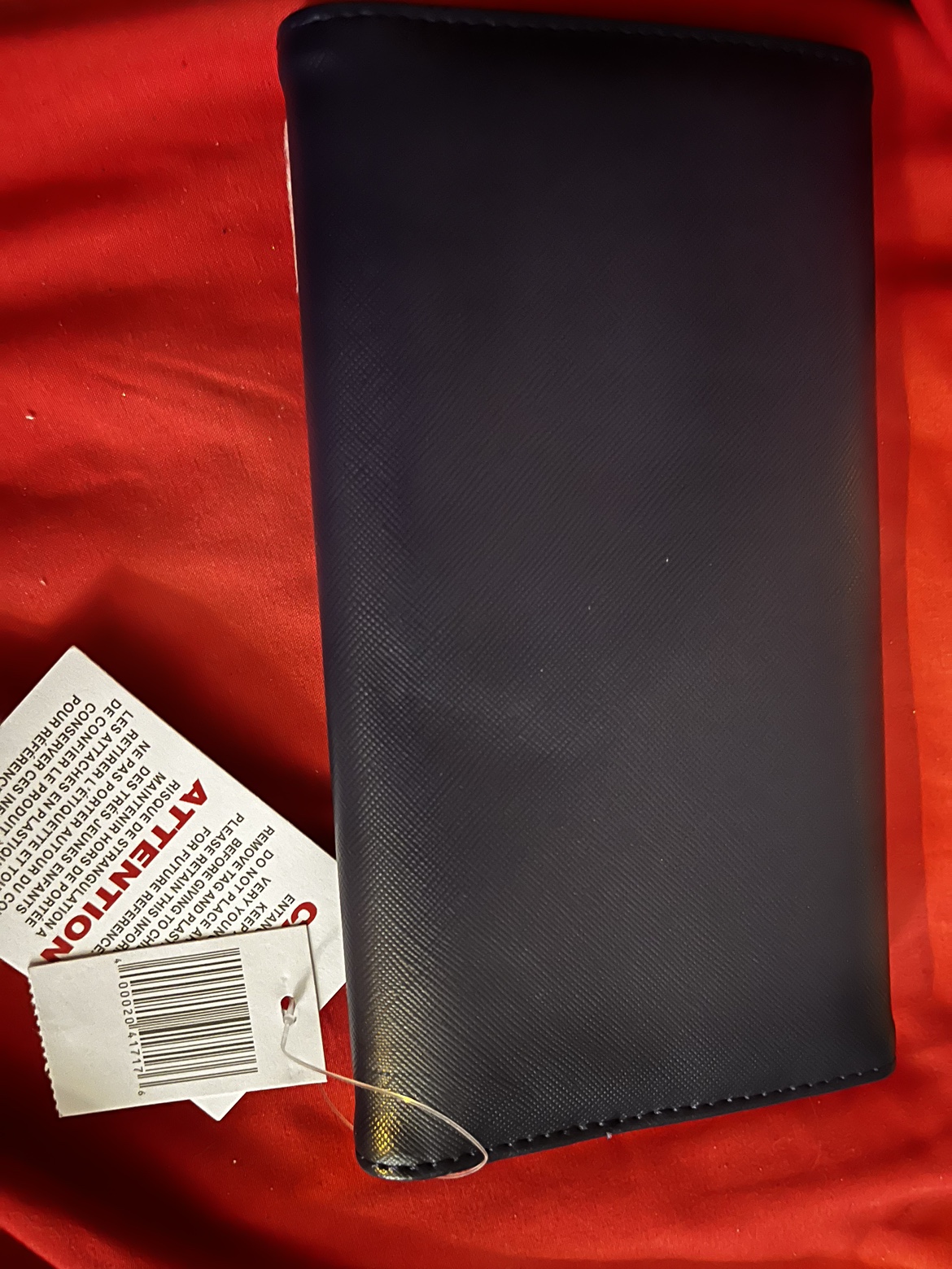 BNWT DISNEY WALLET image indicator(3)