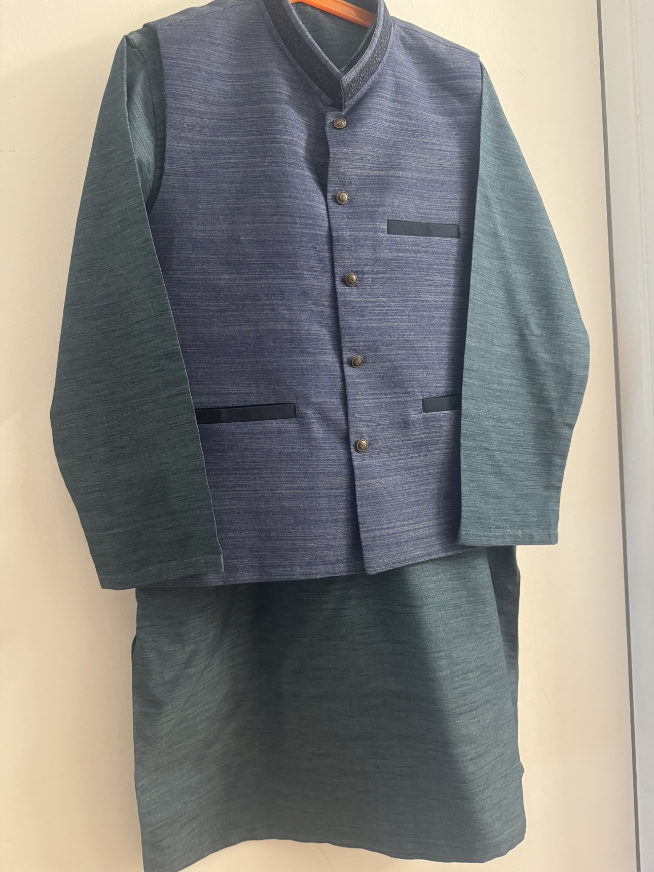 Boys Eid suite size 8 image indicator(4)