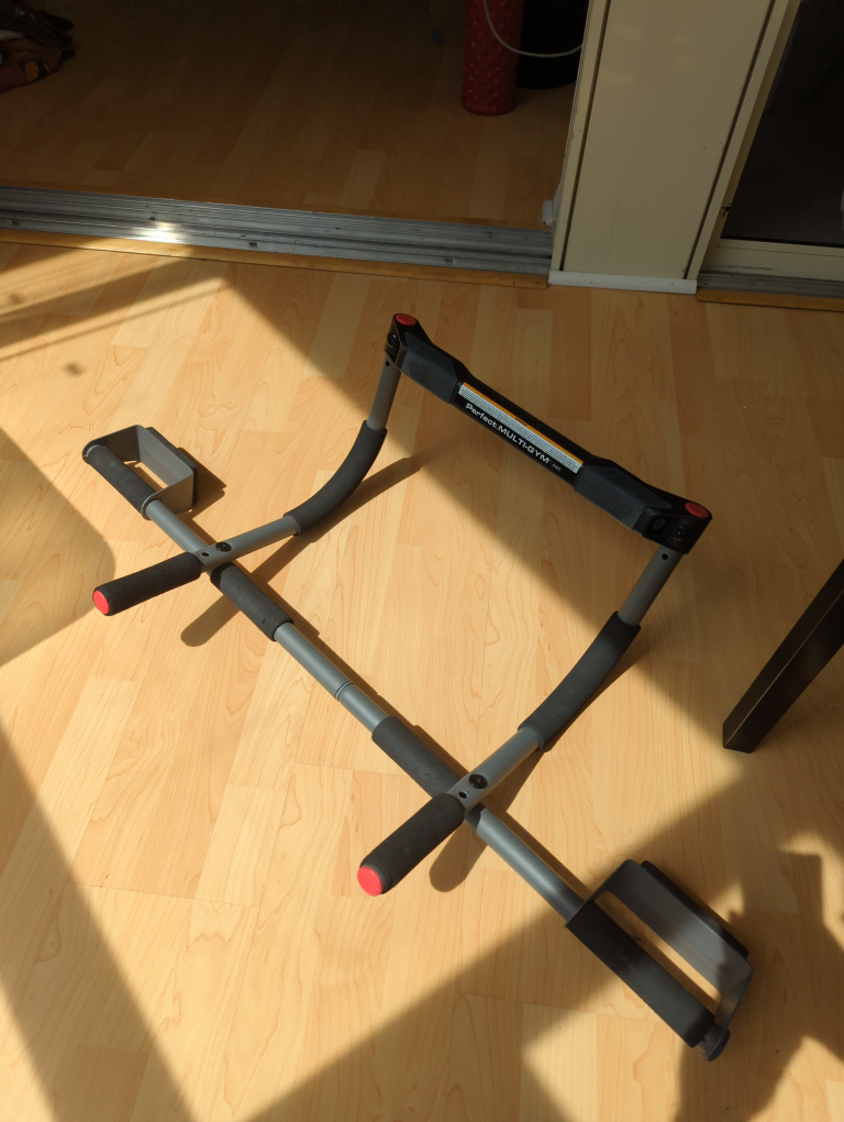 door frame pull up bar