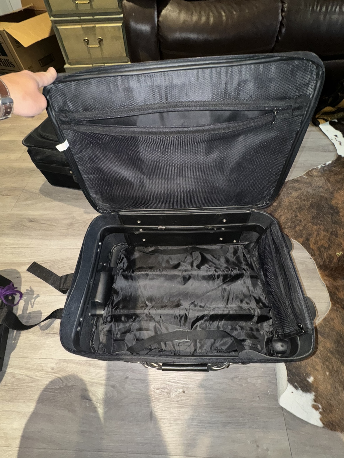Cambridge by Travelway three piece luggage set - photo 4