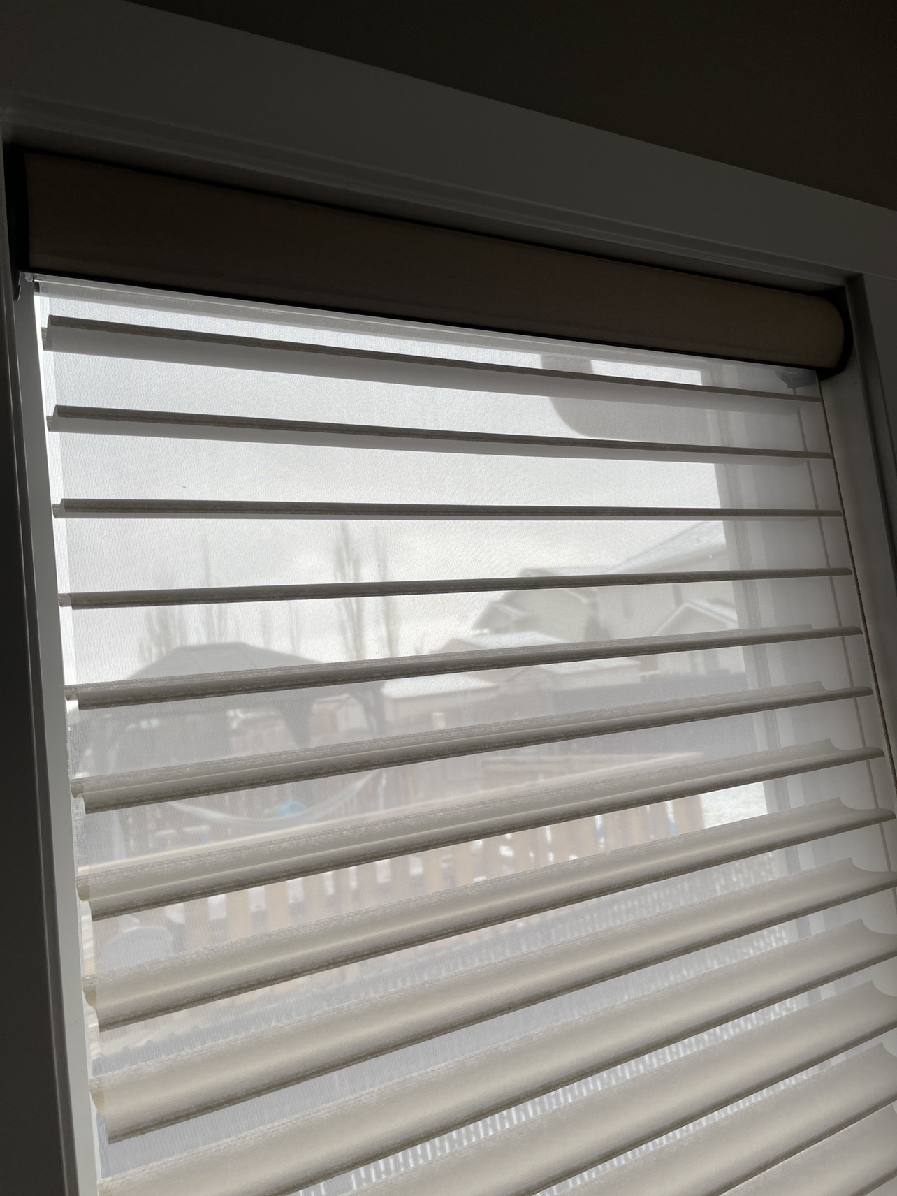 Sheer Blinds (2 sets Brand New) - photo 3