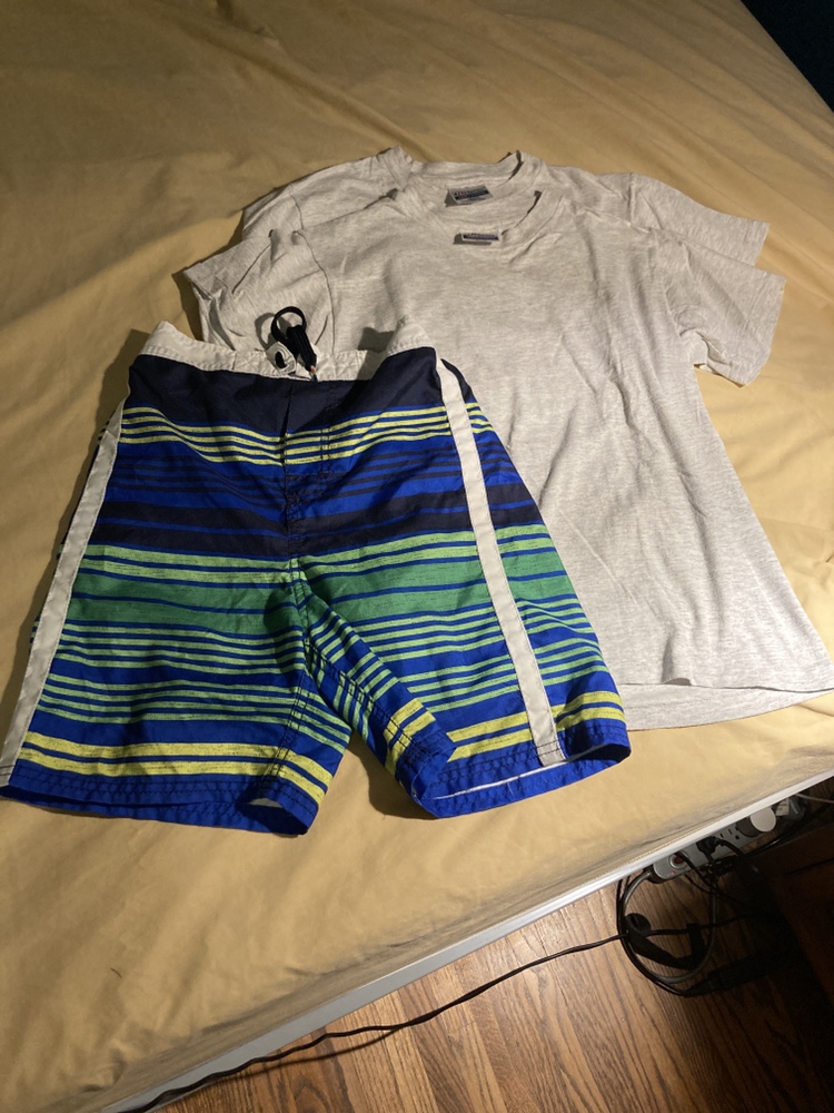 Swim shorts & 2 cotton t-shirts thumbnail