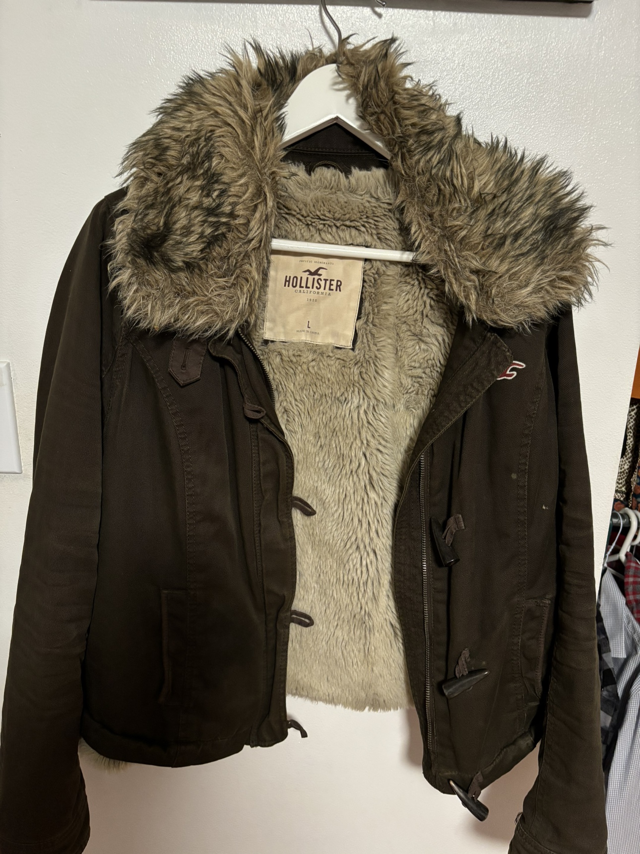 Hollister winter coat thumbnail