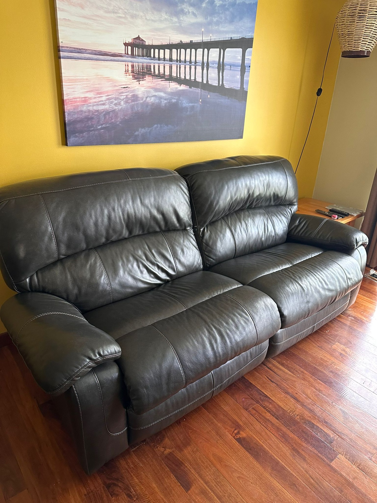 Electric recliner sofa for Sale - photo 3