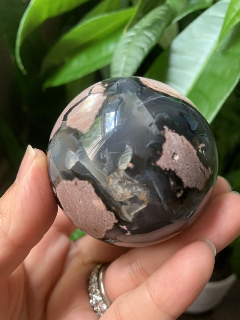 Red volcanic moss agate (UV reactive ) sphere A - crystal image indicator(2)
