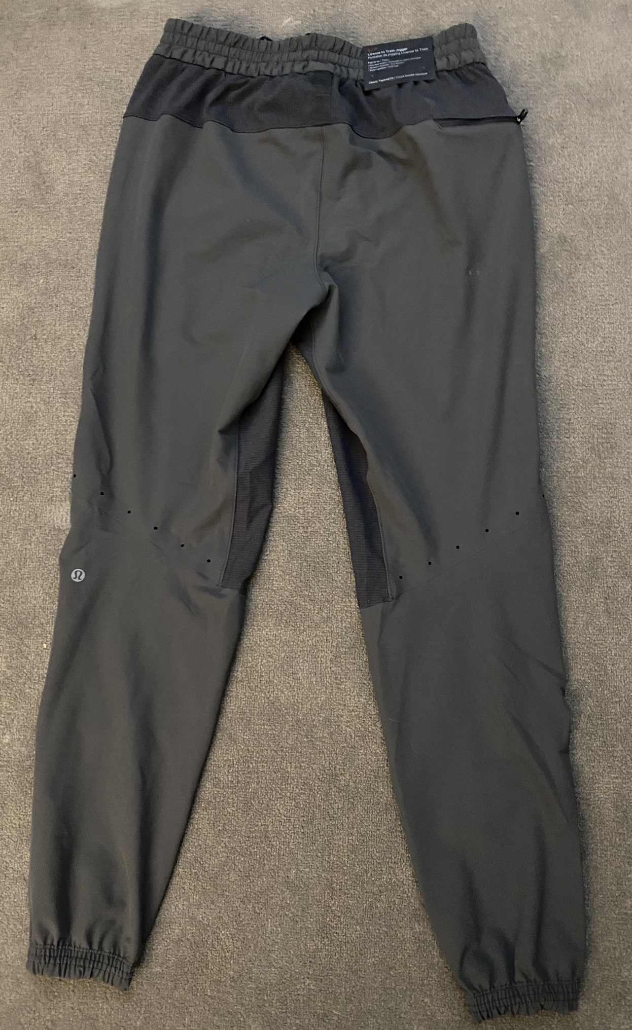 NEW WITH TAGS Lululemon license to train joggers - photo 3