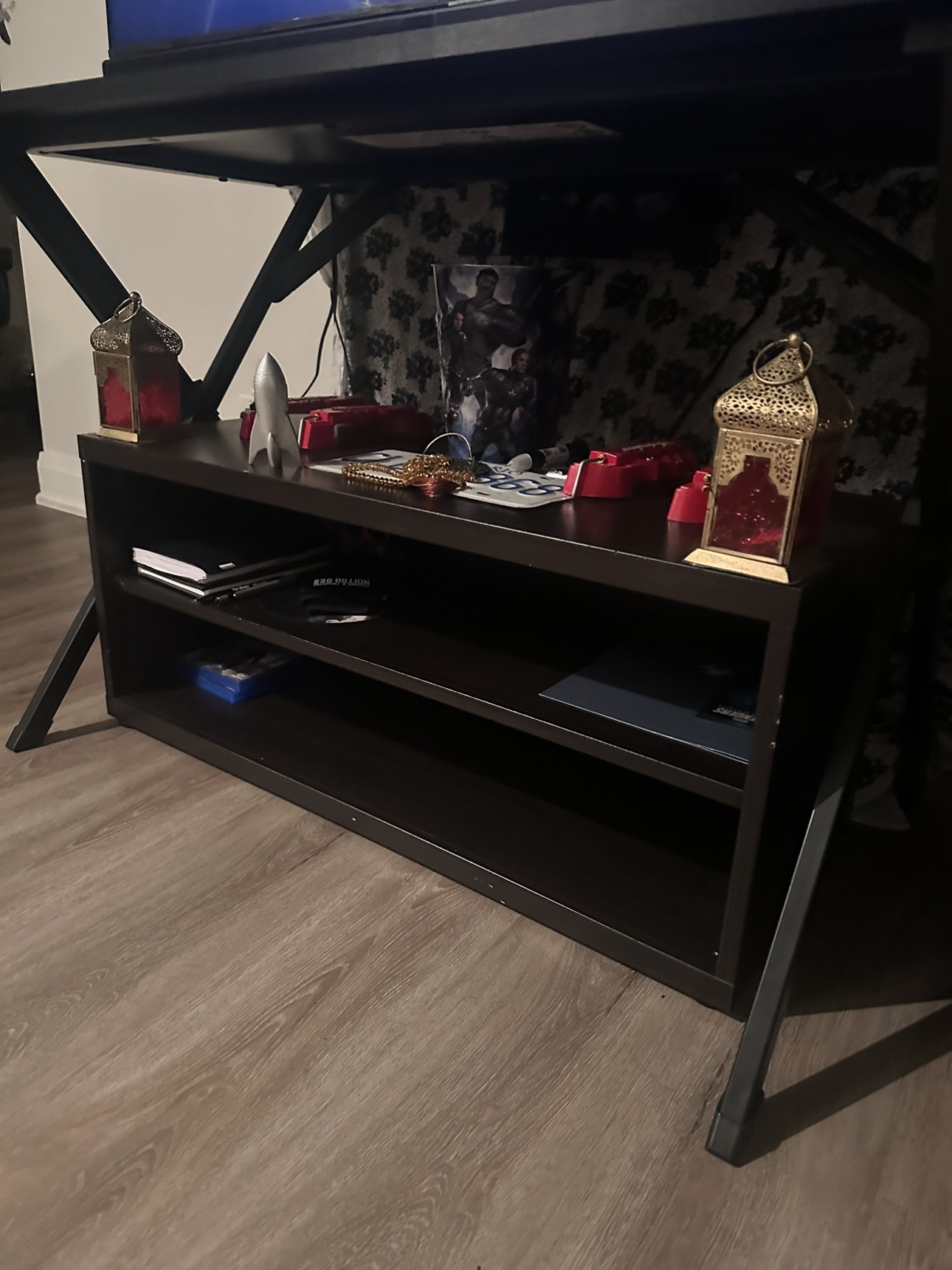 TV STAND - MOVING OUT SALE