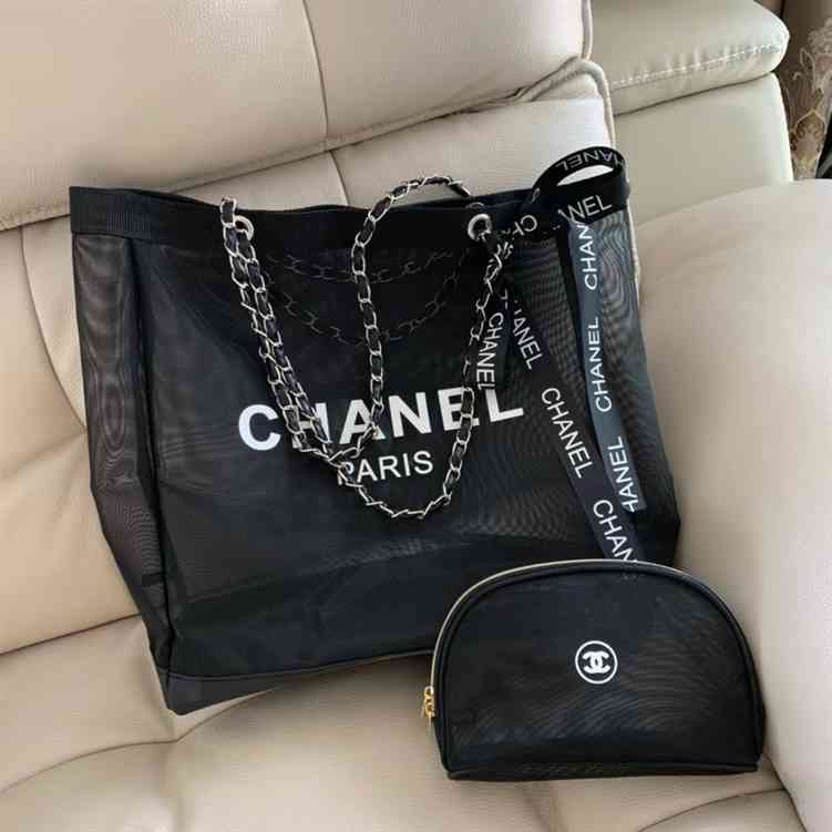 Authentic vip Chanel mesh bag - photo 3
