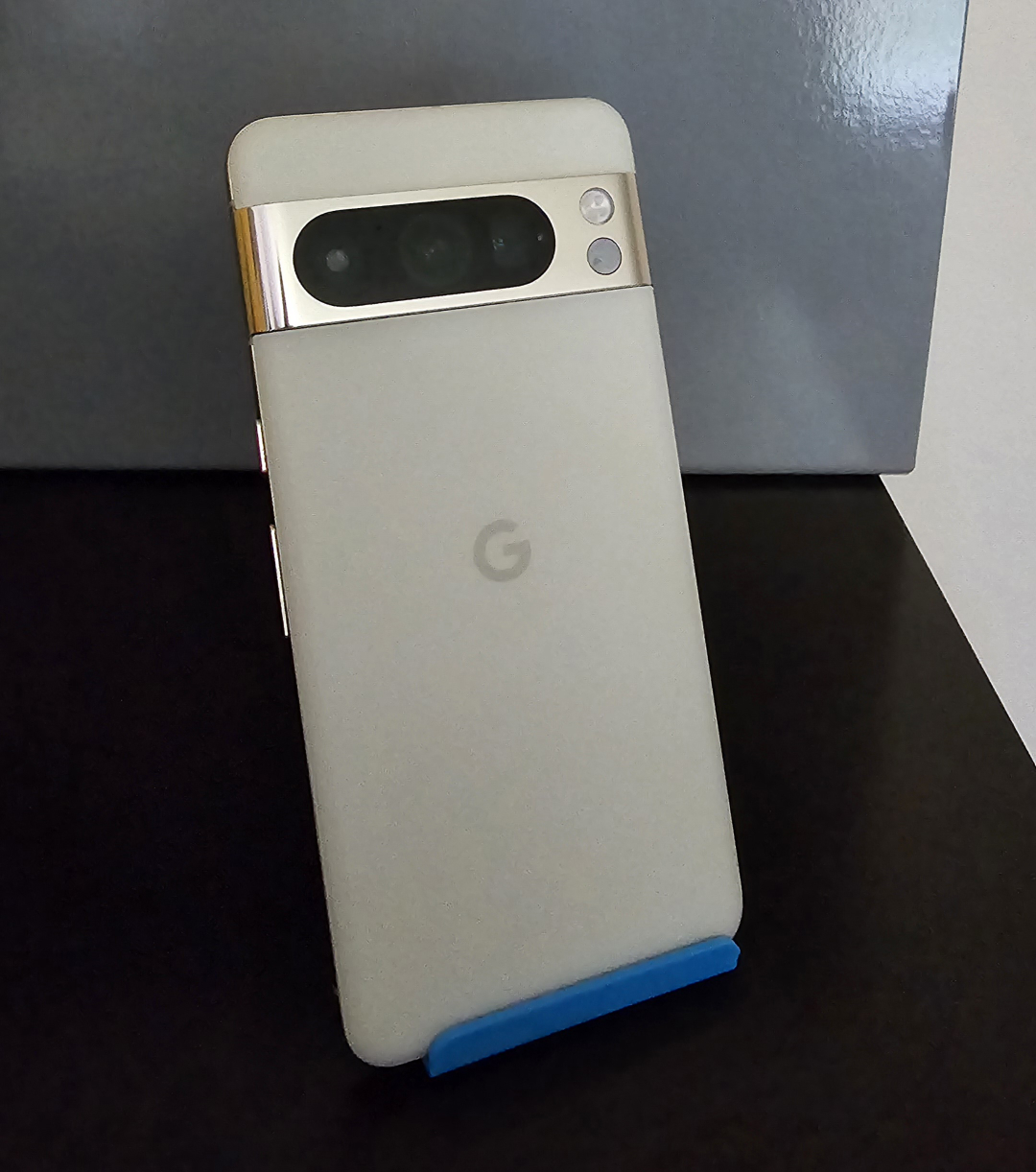 Google Pixel  8 Pro - photo 4