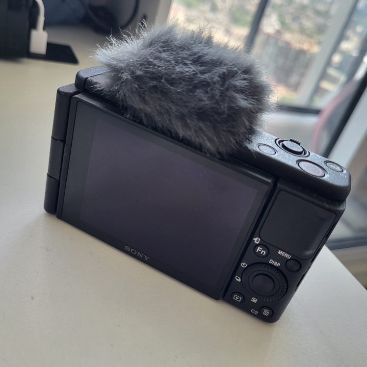 Sony Cyber-shot ZV-1 Digital Camera - Black - photo 4