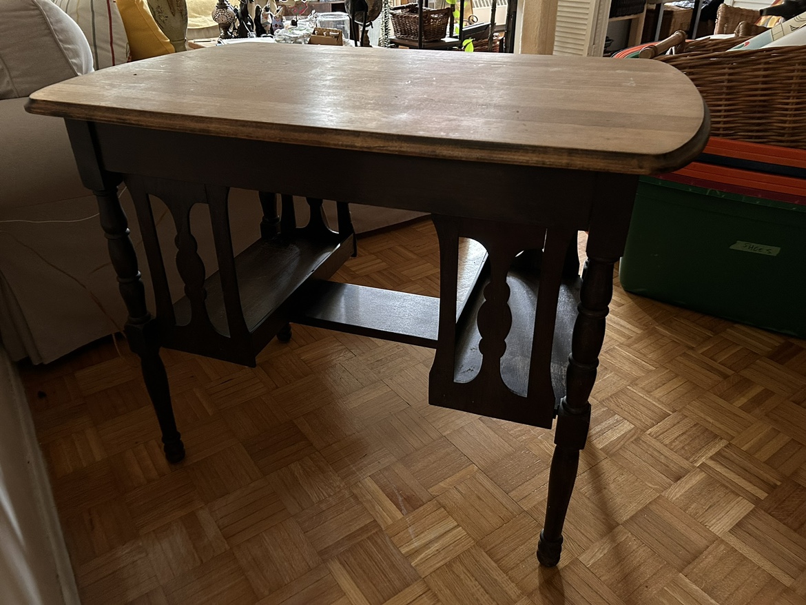 Antique Desk - Wood - photo 2