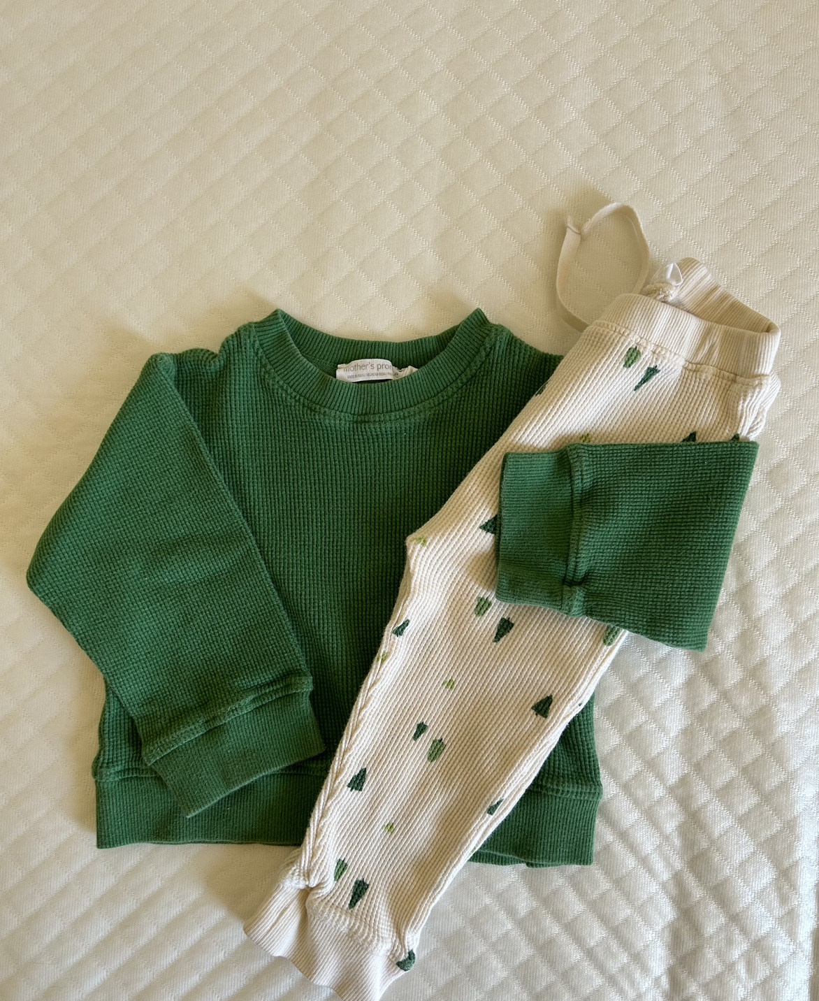 Green Set (18-24m) thumbnail