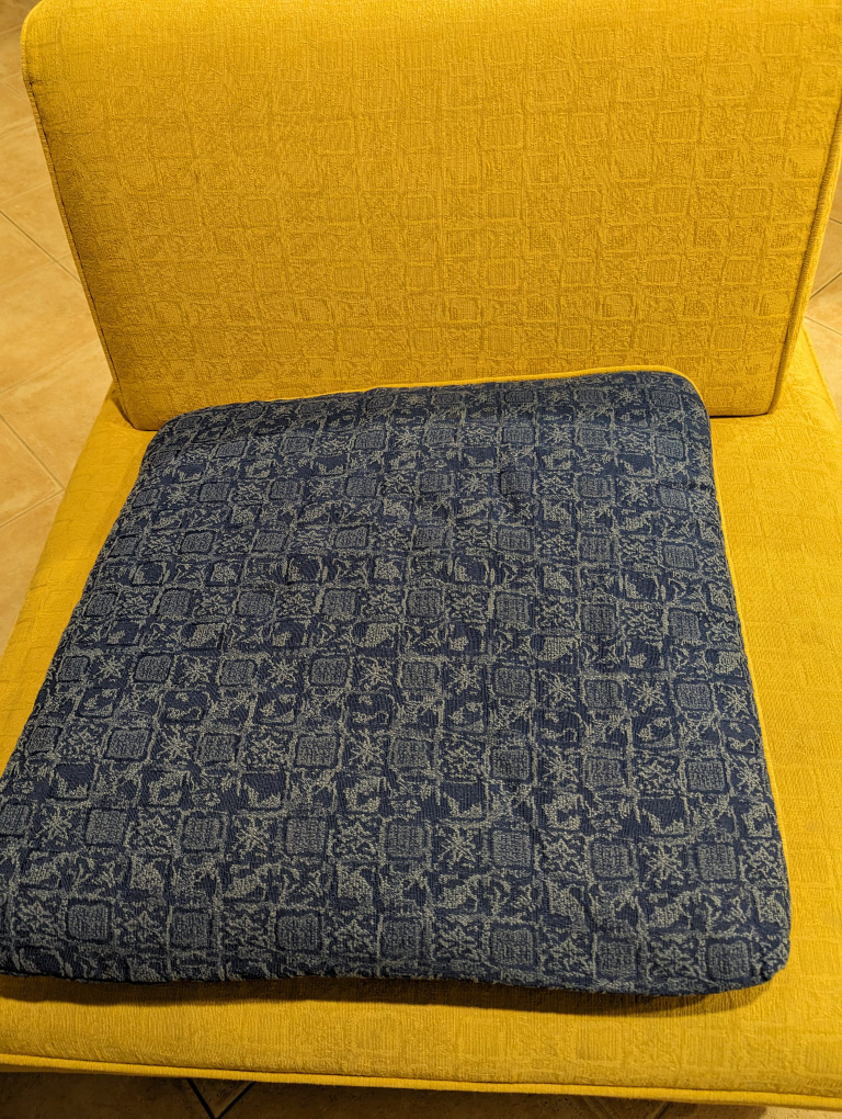 5 seated sofa