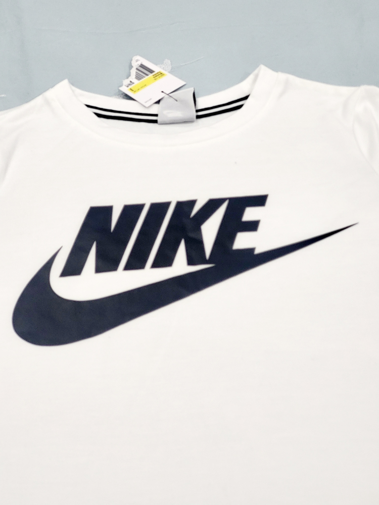 Nike shirt #NEW image indicator(2)