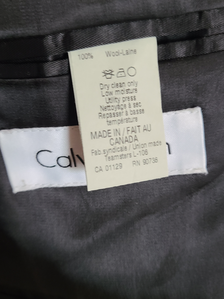 Black Calvin Klein tuxedo - photo 3