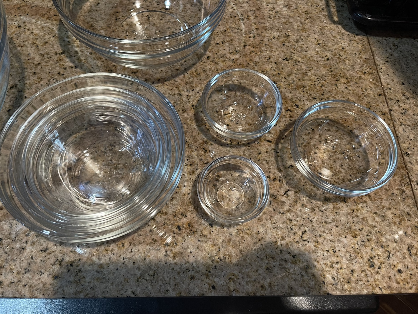 Glass bowls set of 10 (w measure in oz)