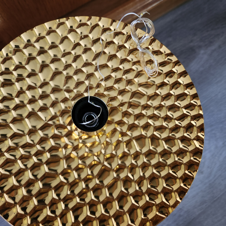 Gold toned serving stand w/working string lights & moon ornament - photo 3