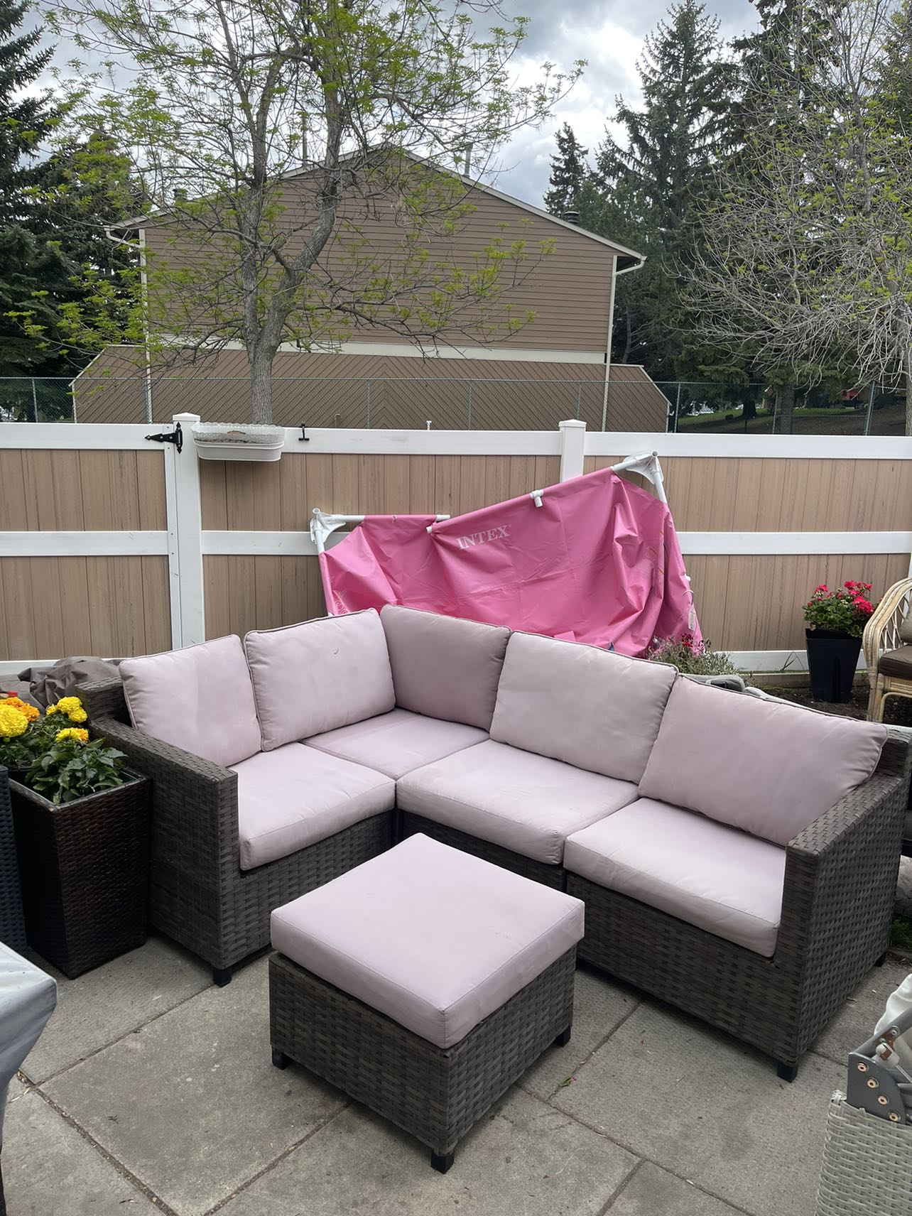 4 Piece Patio Sectional and Ottoman - photo 5