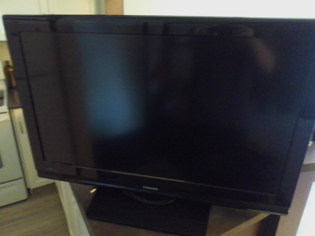 Toshiba 27 inch tv