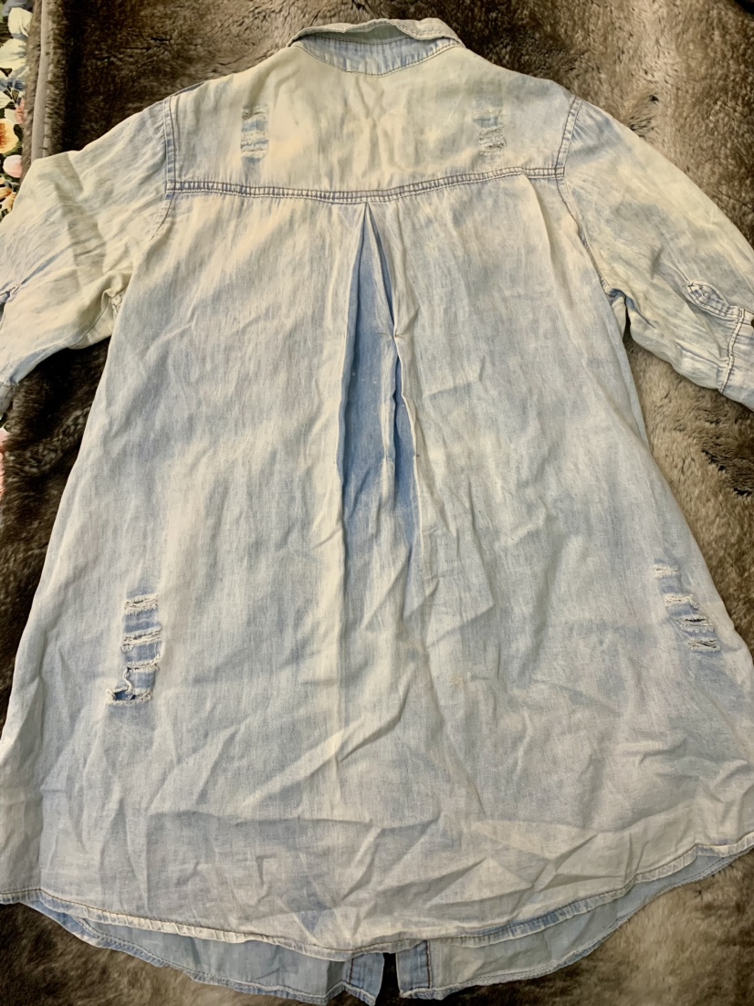 Women’s Denim Blouse image indicator(3)