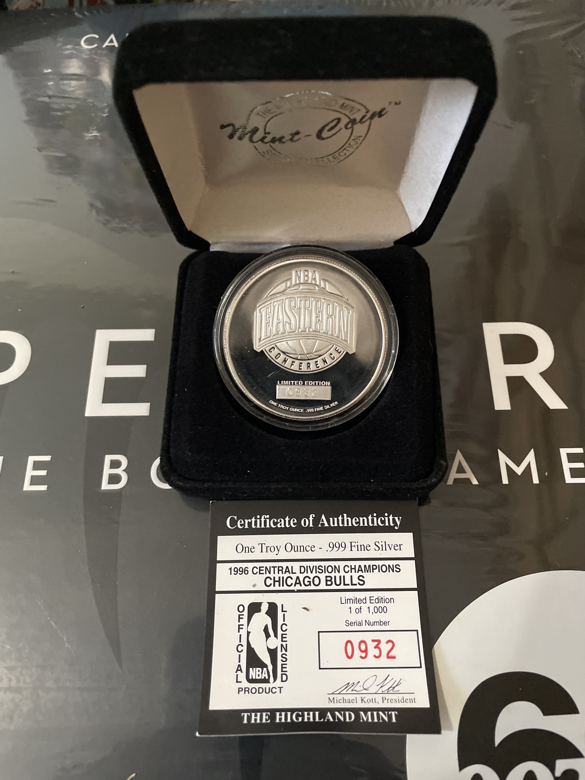 Chicago Bulls 1 Oz silver coin image indicator(2)