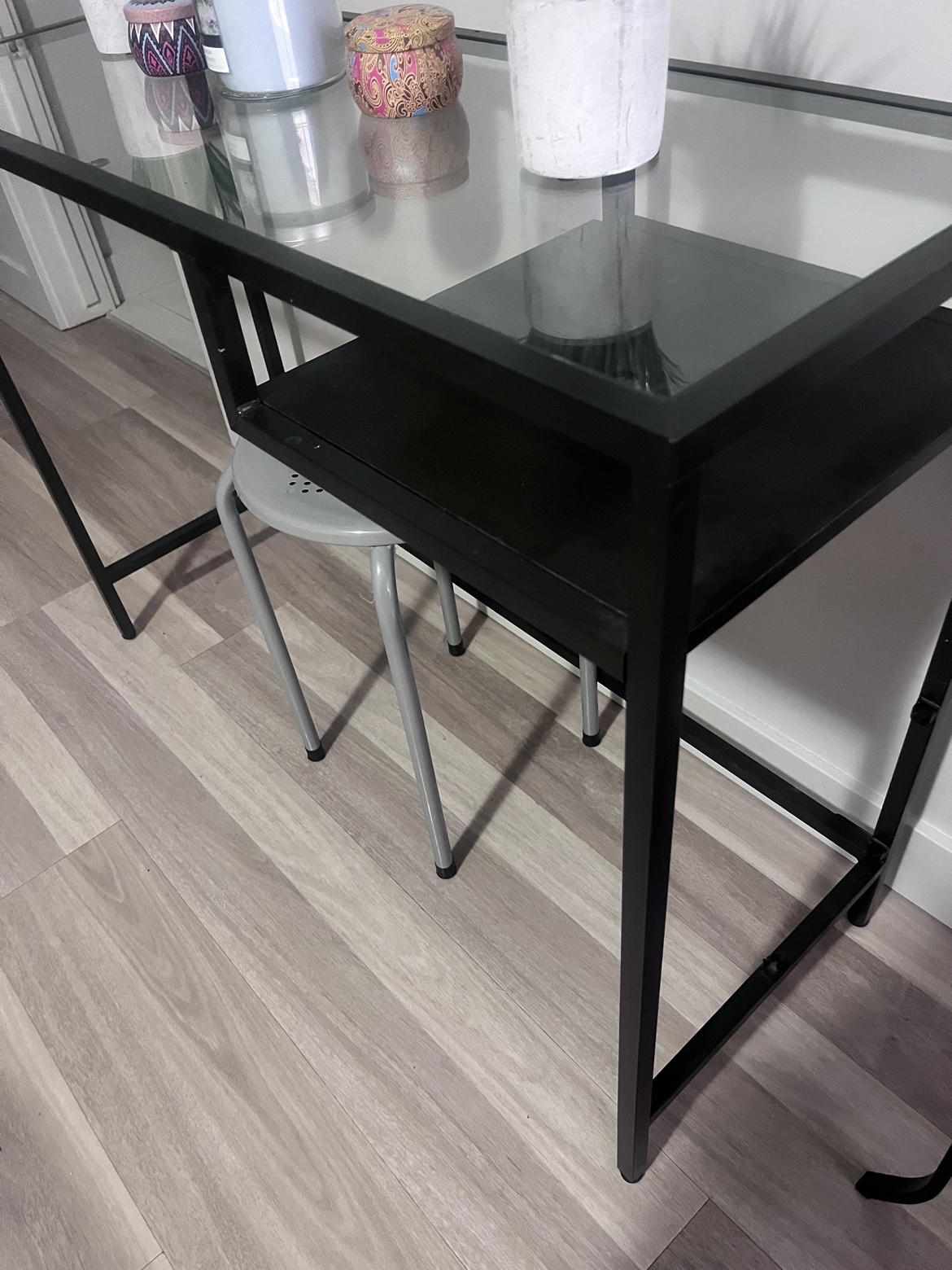 Small desk