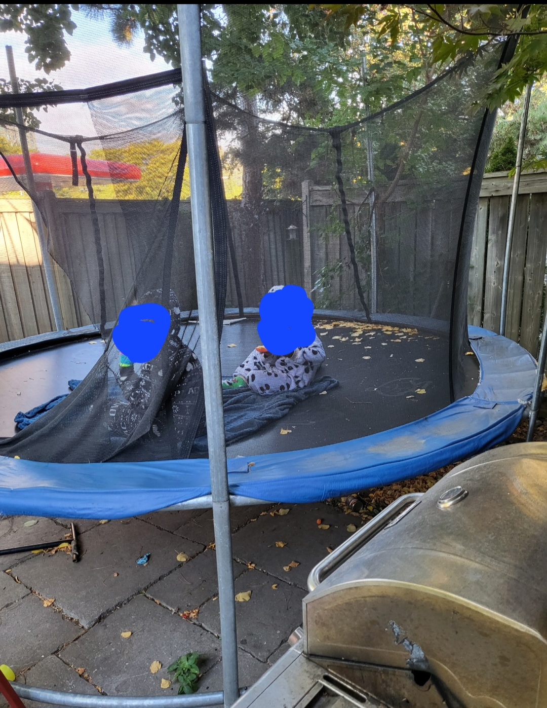 Vuly 12 ft Trampoline