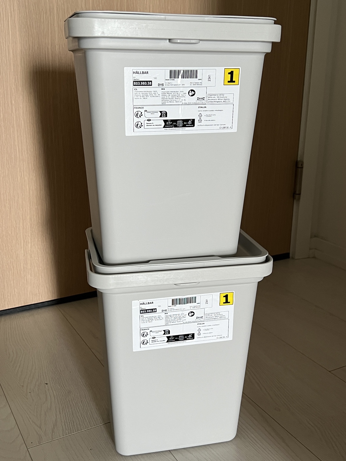 2 IKEA HÅLLBAR trash bins thumbnail