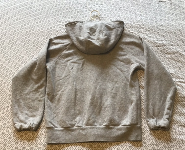✨✨Adidas Hoodie Kids Medium image indicator(3)
