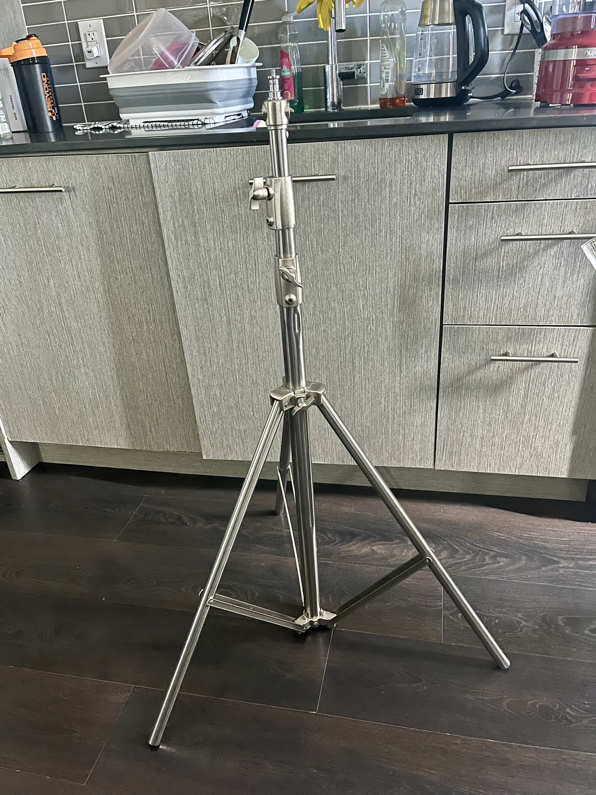 Tripod thumbnail