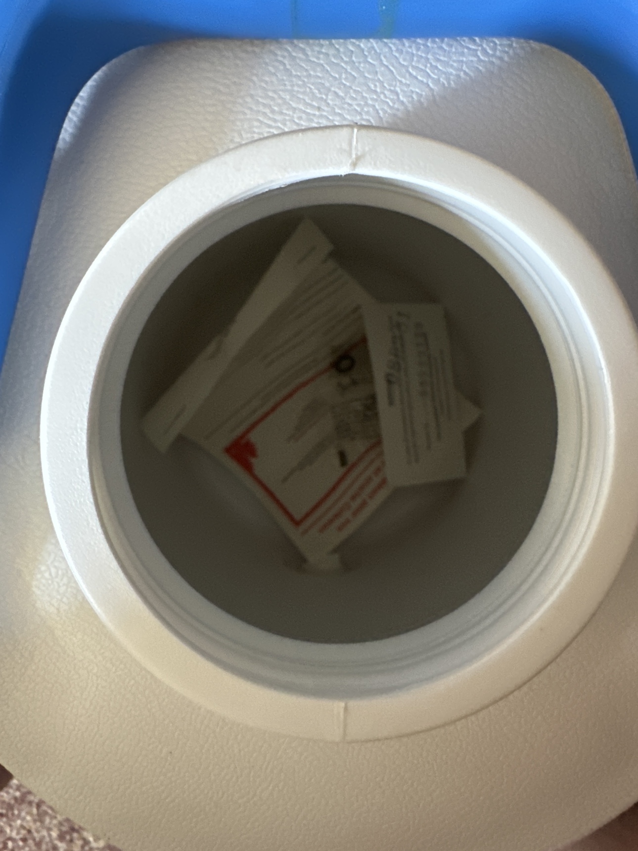 Coleman water jug 7.27L - photo 5