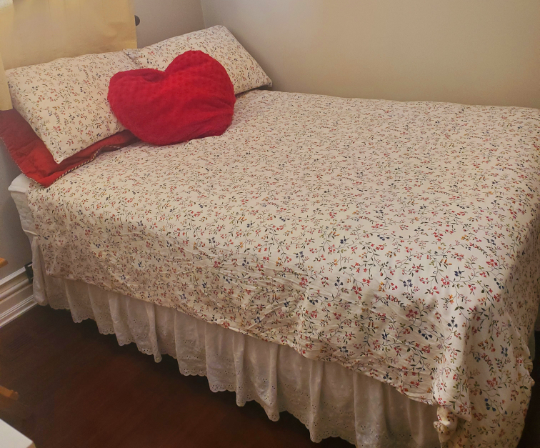 Mattress with box spring and frame ( full siz) - photo 2