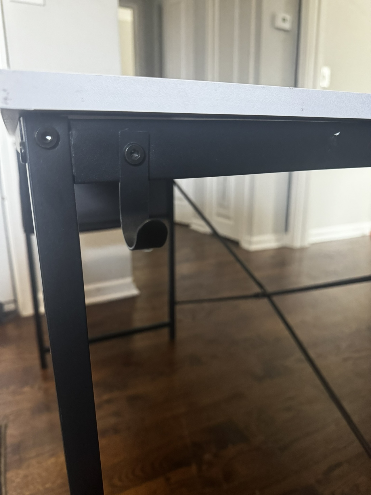 White Computer Desk - photo 3