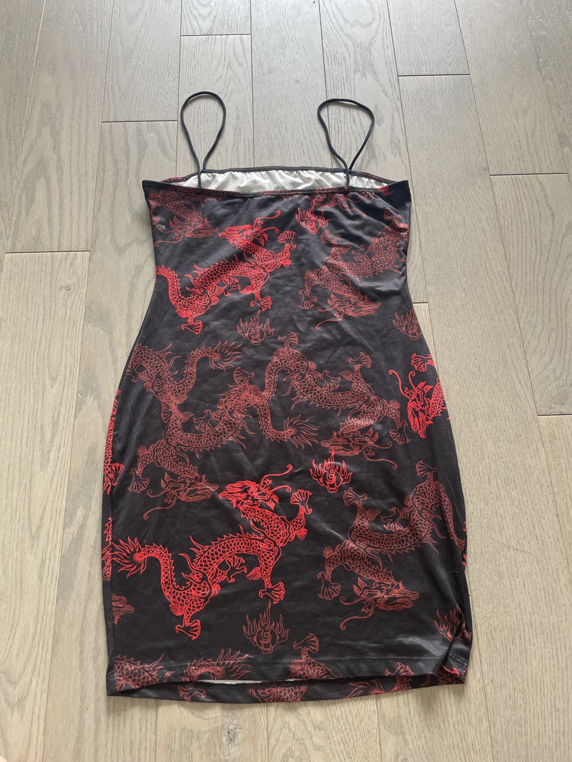 Dragon dress image indicator(2)