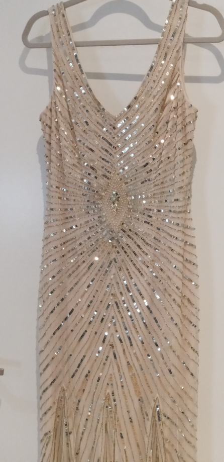 ADIANNA PAPELL sequin dress. Size 8 image indicator(2)