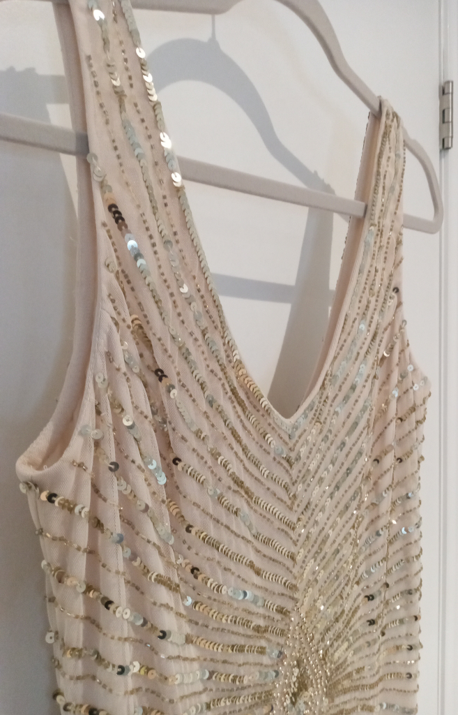 ADIANNA PAPELL sequin dress. Size 8 image indicator(3)