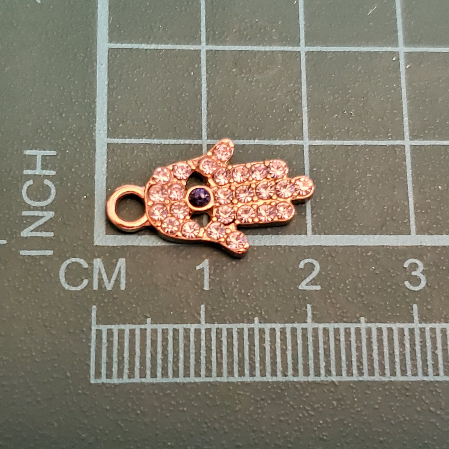 Vtg. Hamsa hoop earrings image indicator(4)