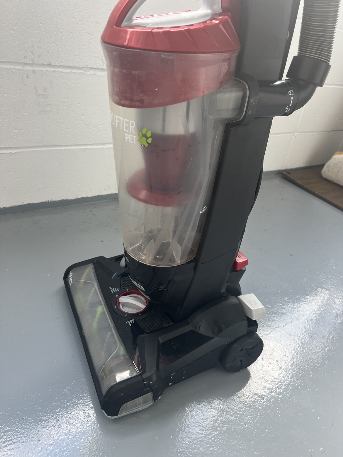 Bissel powerlifter vaccum - photo 2