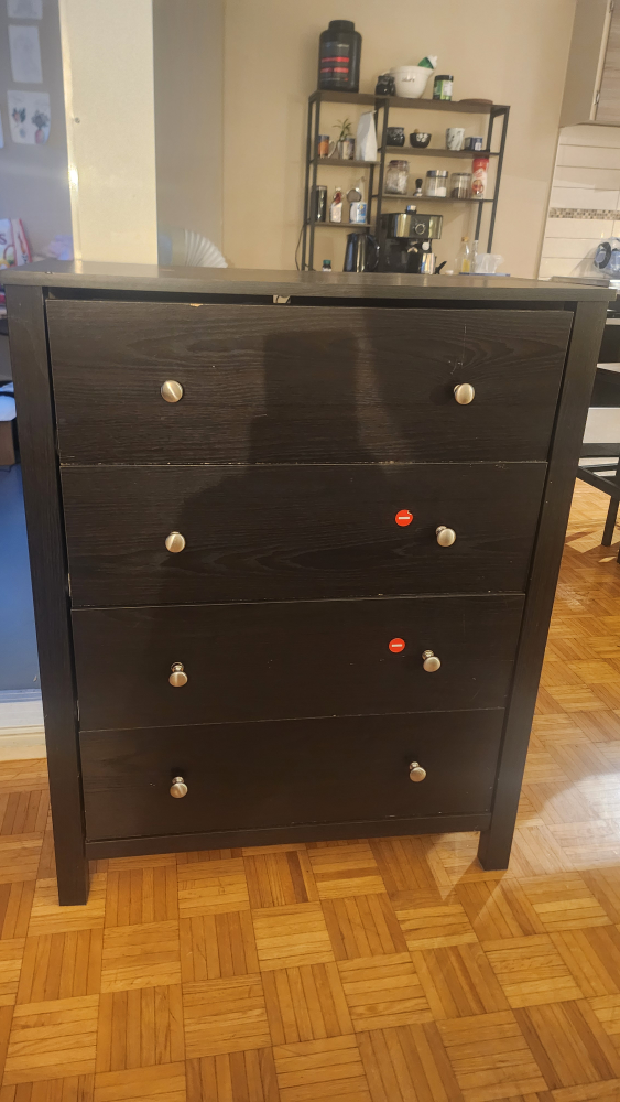 black drawer