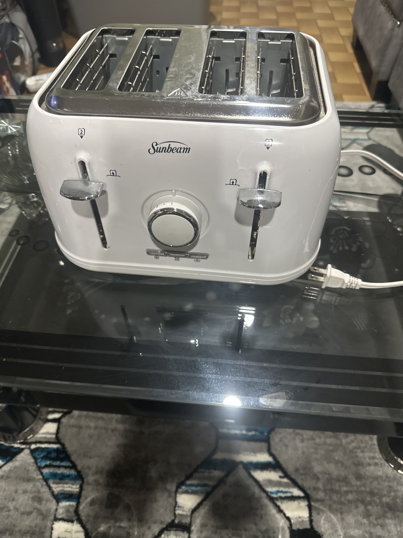 4 slices toaster (sunbeam brand )