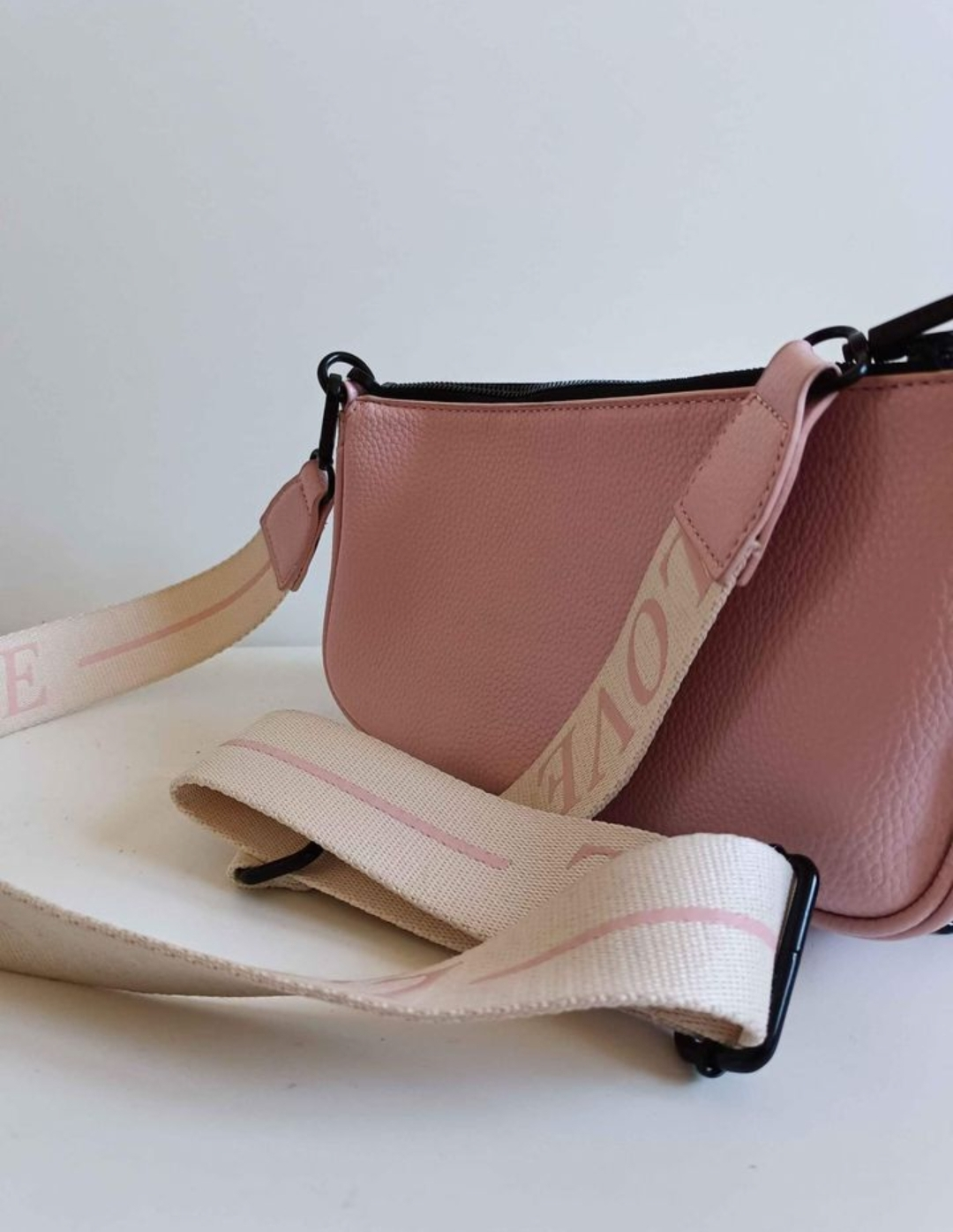 NEW "Like Dreams" Two Part Pink Crossbody Bag ⚽ - photo 4