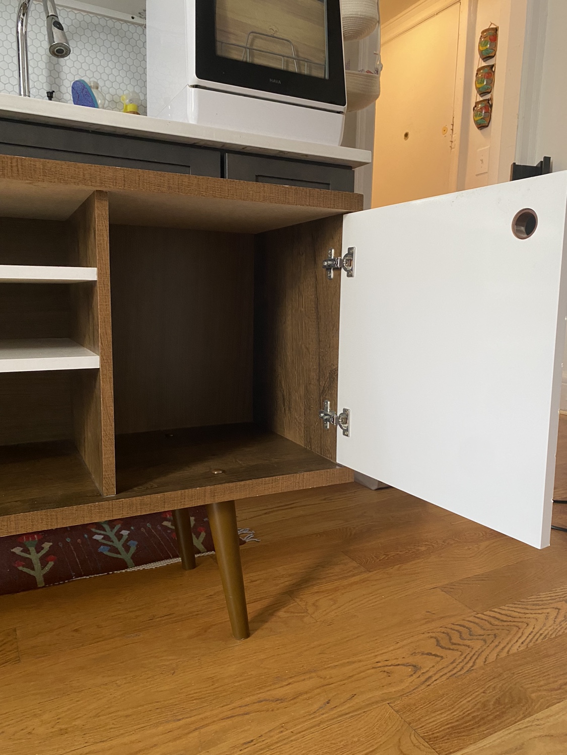 Mid Century Modern TV Stand - photo 2