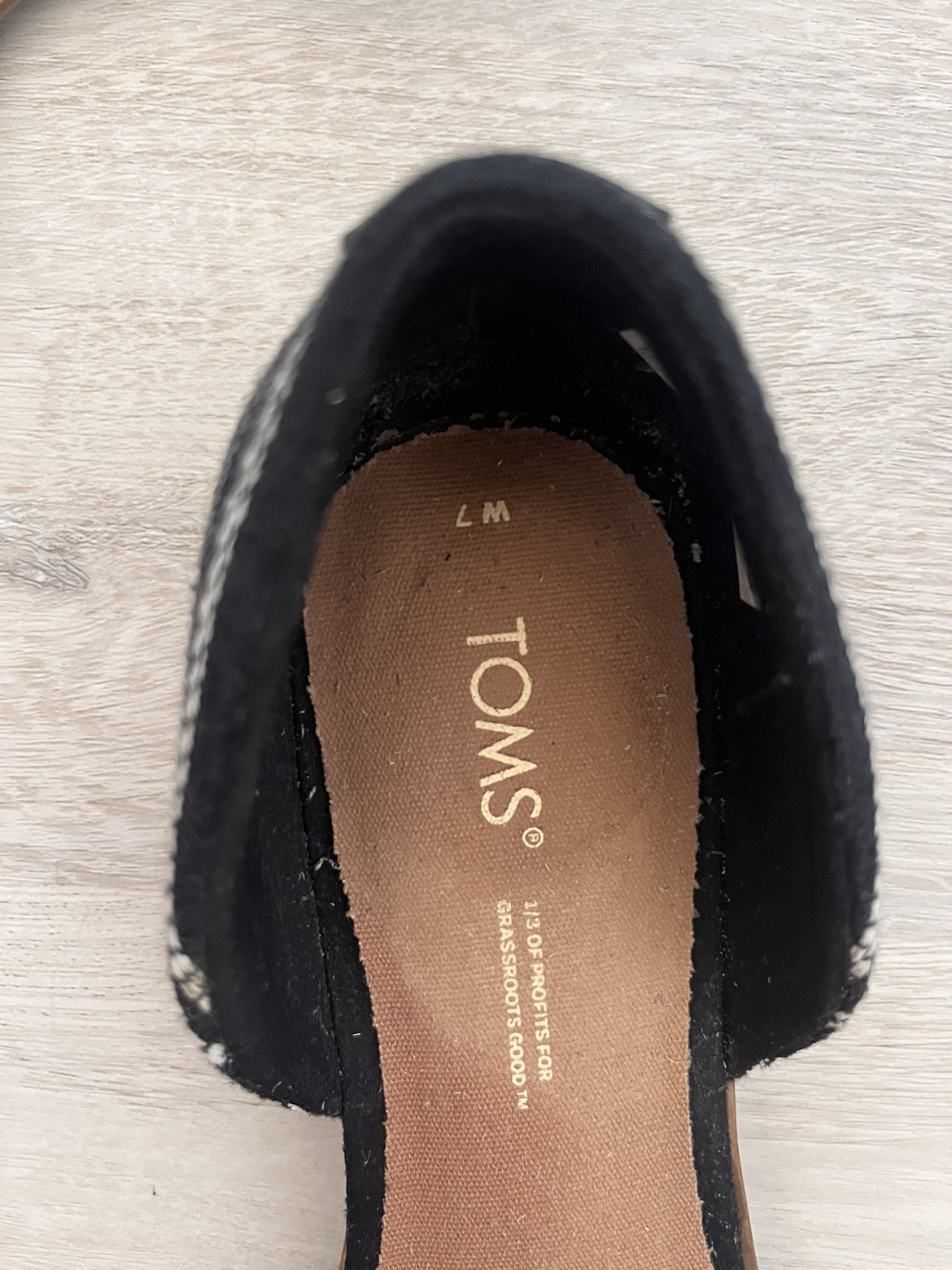 Tom’s women’s flat - size 7 - photo 3