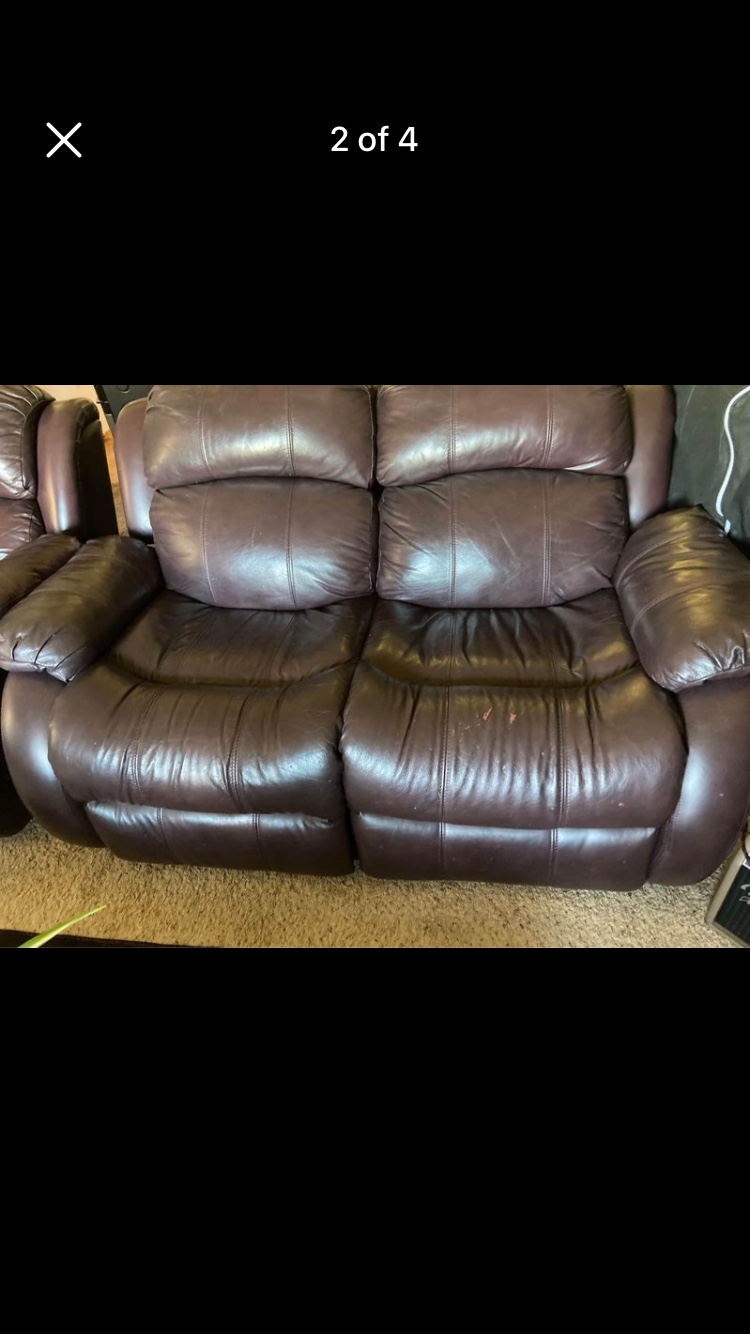Leon’s leather sofa & loveseat. - photo 3