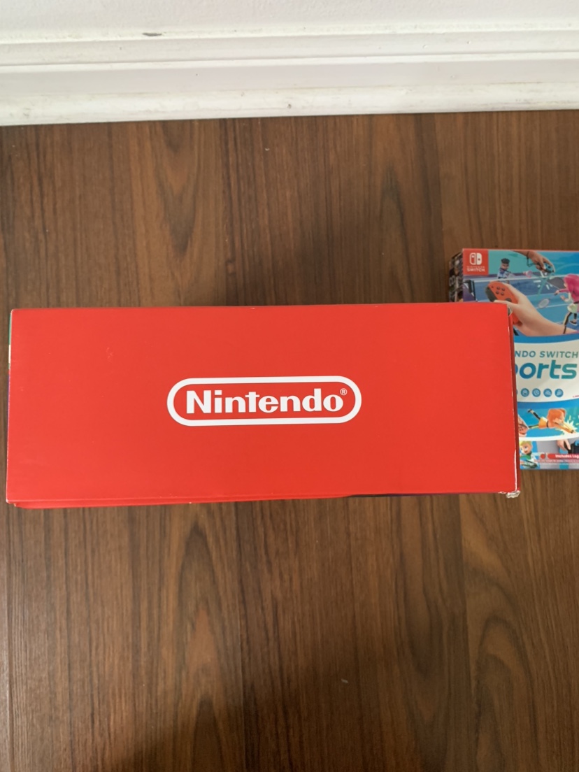 Nintendo Switch (Mint Condition) FREE GAME INCLUDED - photo 3