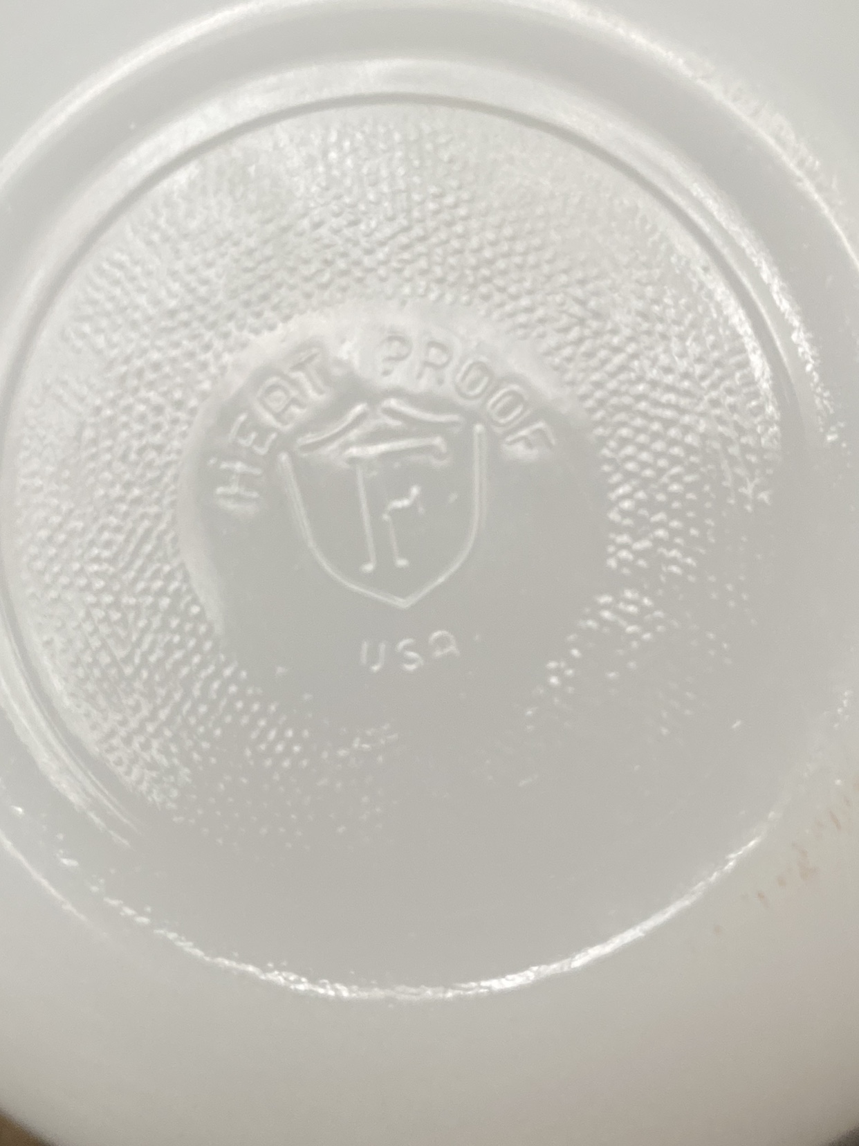 FireKing milk glass mixing bowl - photo 4